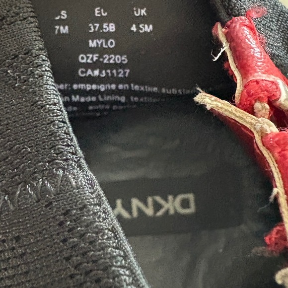 DKNY Mylo Sneakers Back Zip w Logo and Logo Knit sz‎ 7 - Picture 9 of 9